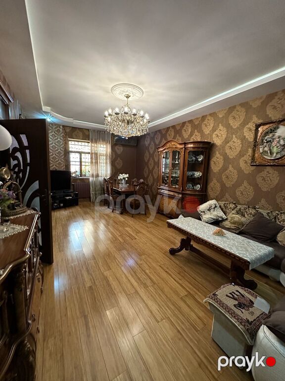 Satılır 5 otaqlı həyət evi/bağ evi 220 m² — Ev, villa, Bakı (5)