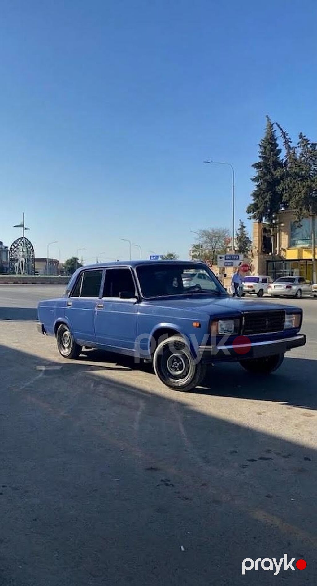 VAZ 2107, dördqapılı sedan, tünd mavi rəng. - Kuzov: klassik “07” — Avtomobillər, Salyan (3)