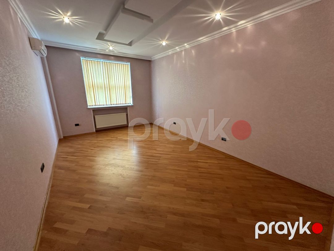 Satılır 5 otaqlı yeni tikili 260 m² — Mənzil, Bakı (7)