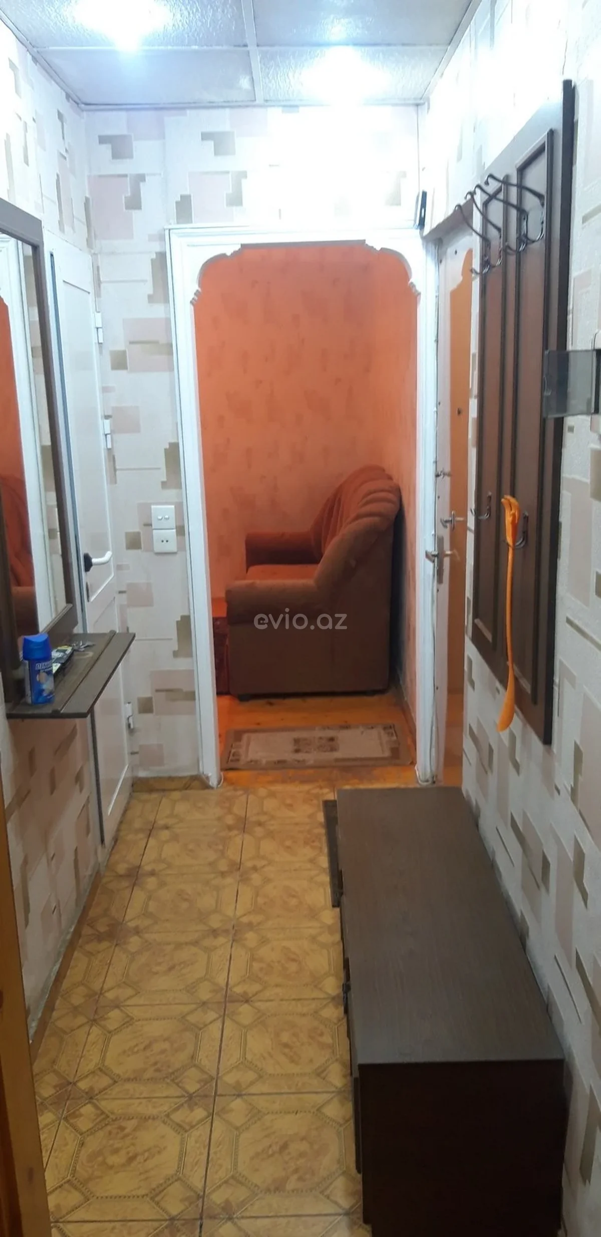 2 otaqlı orta təmirli mənzil satılır 1-ci mikrorayonda — Mənzil, Bakı (7)