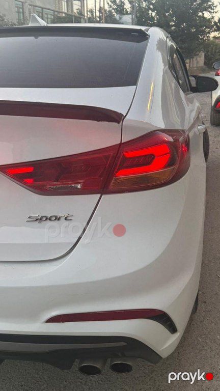 Hyundai Elantra, 1.6 L, 2017 il, 168 981 km — Avtomobillər, Bakı (4)