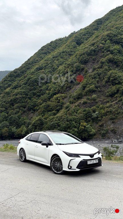 Toyota Corolla, 1.8 L, 0.85 kWh, 2025 il, 14 000 km — Avtomobillər, Bakı (3)