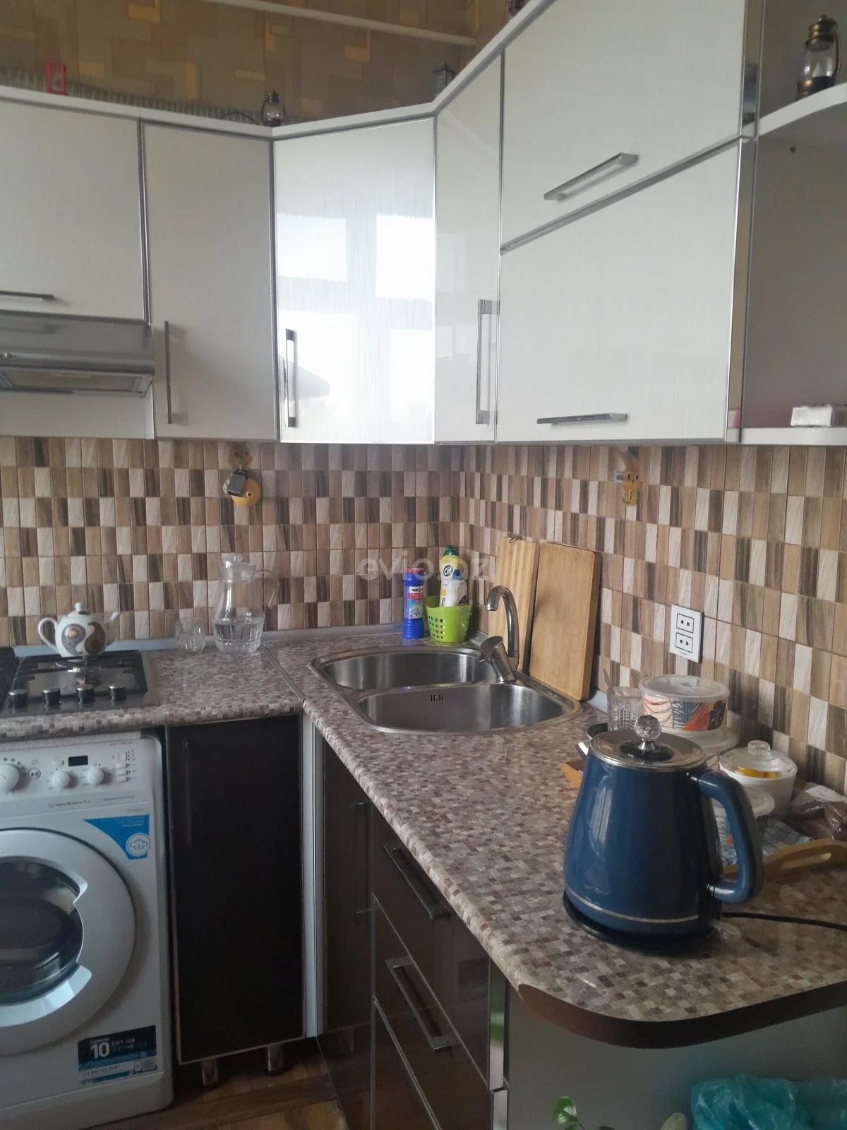 2 otaqlı orta təmirli mənzil satılır Əmircan qəsəbəsində — Mənzil, Bakı (10)