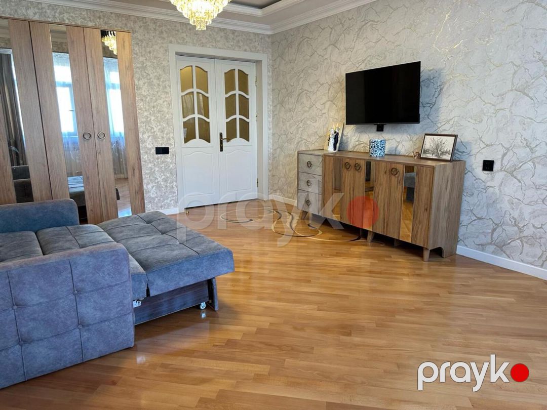 Satılır 1 otaqlı köhnə tikili 50 m² — Mənzil, Bakı (5)
