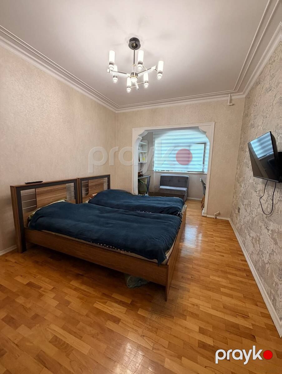 Satılır 4 otaqlı köhnə tikili 120 m² — Mənzil, Bakı (5)