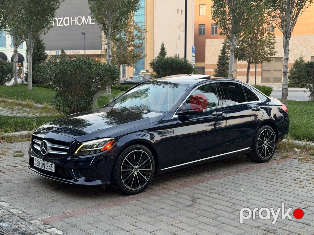 Mercedes C 300, 2.0 L, 2020 il, 70 000 km — Avtomobillər, Bakı (3)
