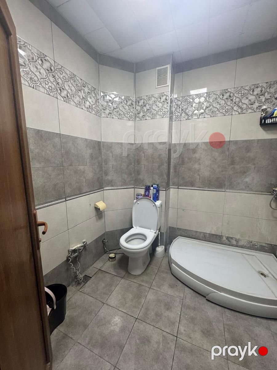 Satılır 2 otaqlı köhnə tikili 65 m² — Mənzil, Bakı (2)