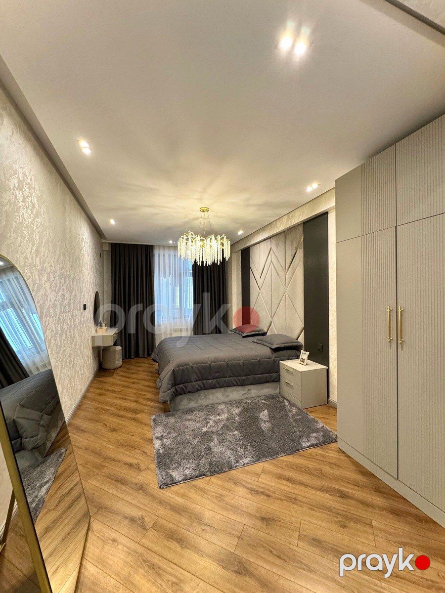Satılır 4 otaqlı yeni tikili 215 m² — Mənzil, Bakı (5)