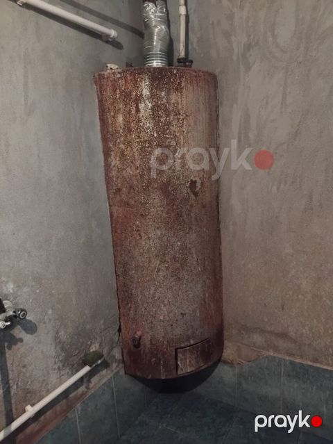 Qazla işləyən divar tipli su qızdırıcısı (kolonka) 80/100litirlik — Gəncə