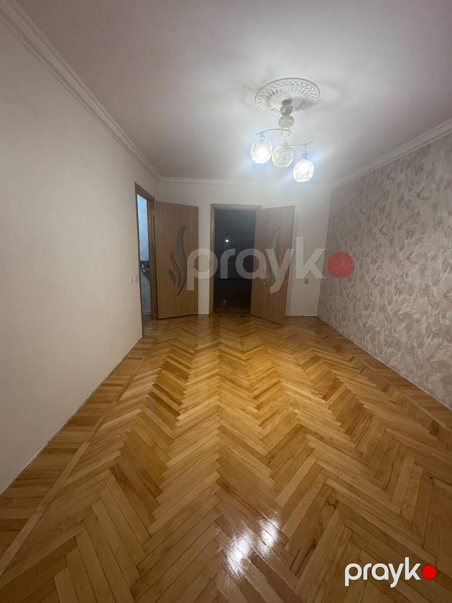 Satılır 2 otaqlı köhnə tikili 60 m² — Mənzil, Bakı (3)