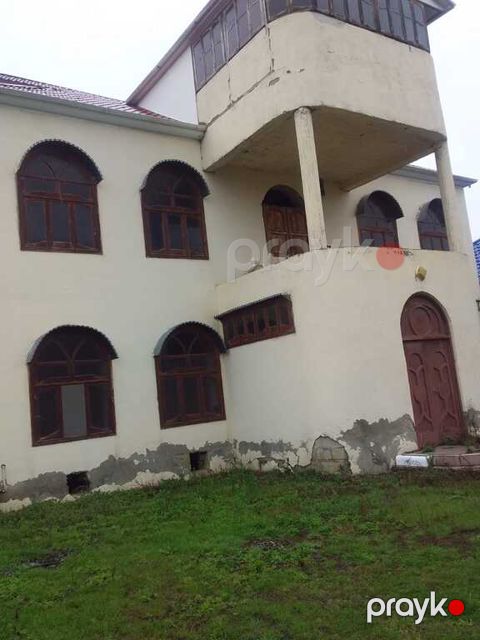 Satılır 5 otaqlı həyət evi/bağ evi 250 m² — Sabirabad
