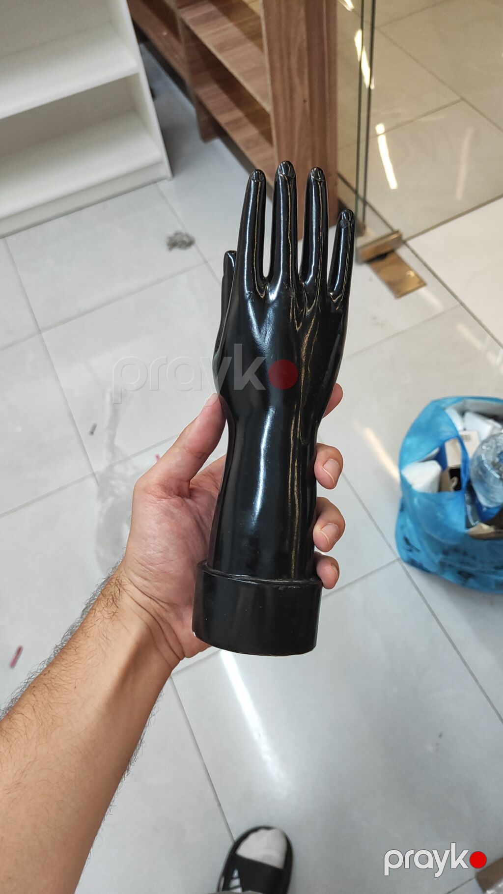 Plastik, plastmas, Qara — Maneken, Bakı (3)