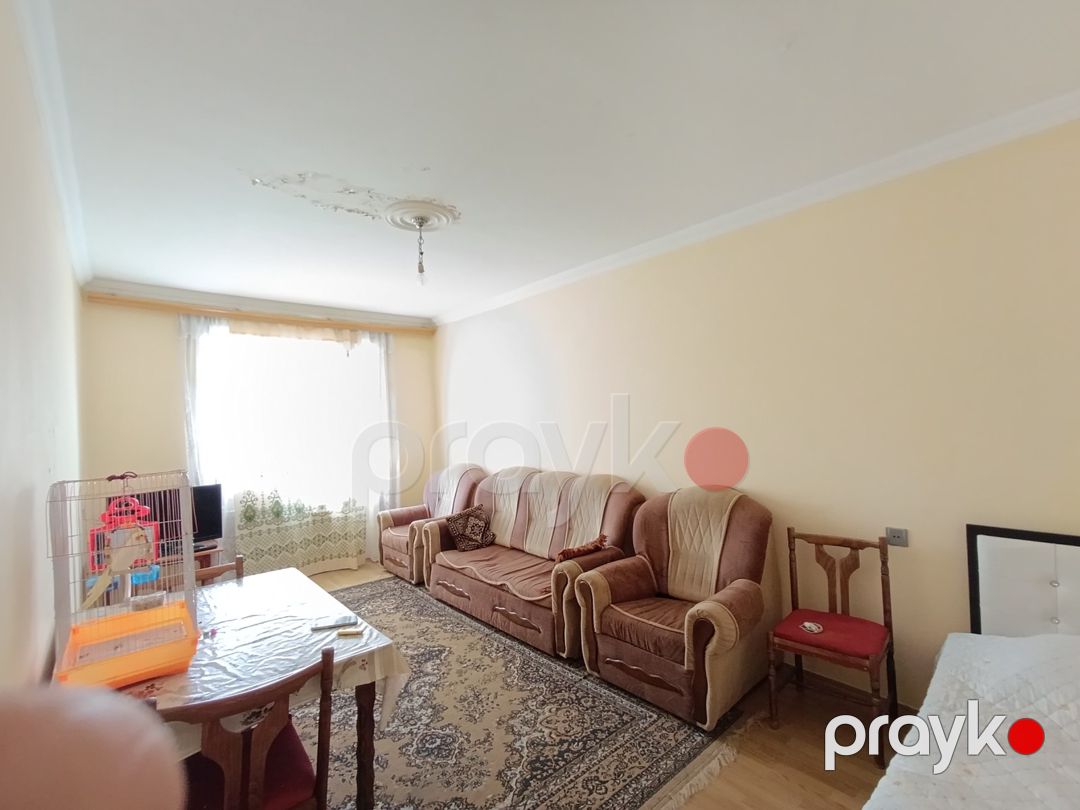Satılır 2 otaqlı köhnə tikili 55 m² — Mənzil, Bakı (2)