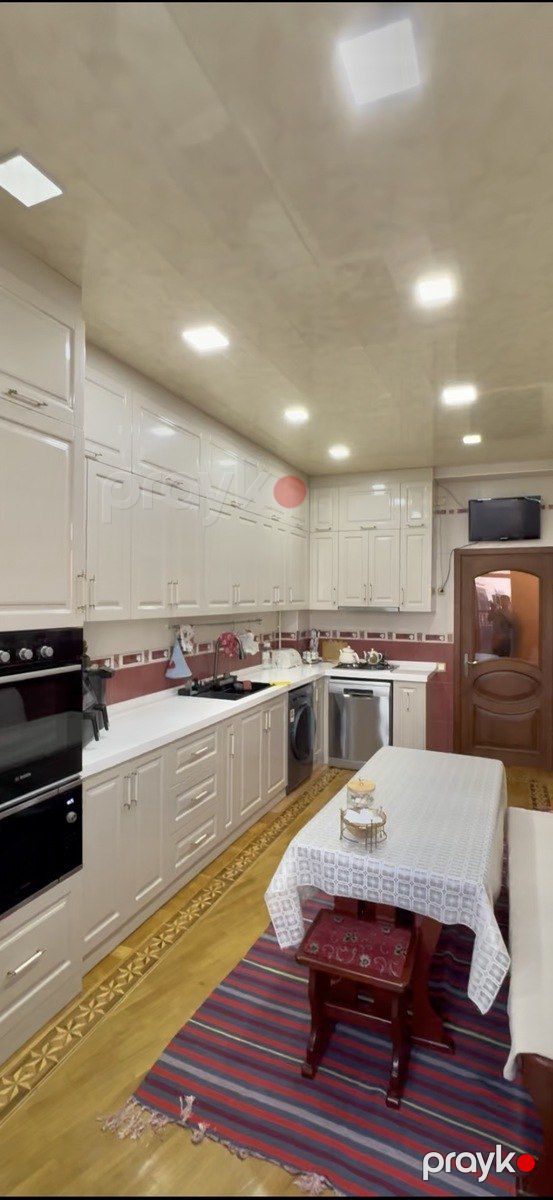 Satılır 4 otaqlı köhnə tikili 146 m² — Mənzil, Bakı (4)