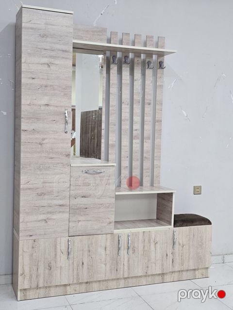 Ayla91.Dehliz dolabı Ideal vezıyyetde Qıymet 245 azn *Catdırlma — Mehdiabad
