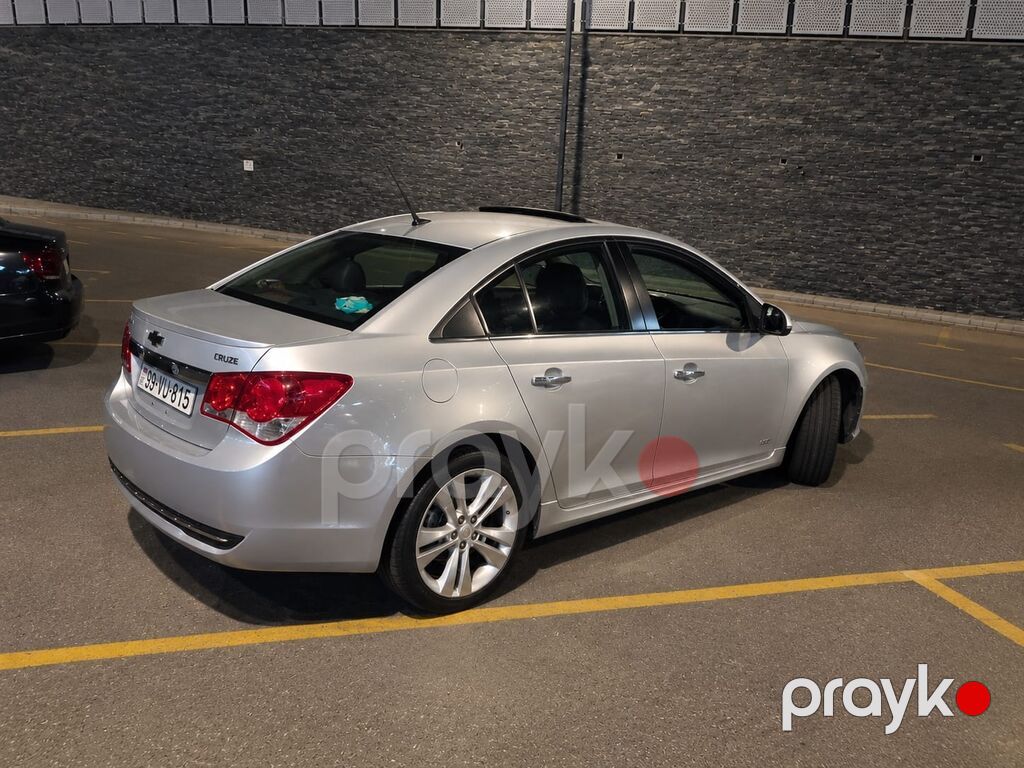 Chevrolet Cruze: 1.6 l 2015 il 250000 km Sedan — Avtomobillər, Bakı (4)