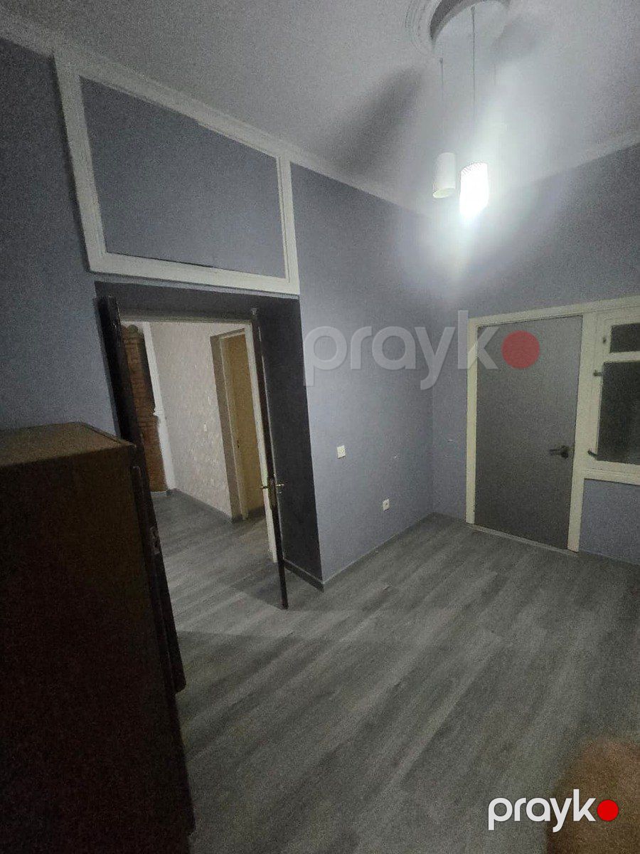 İcarəyə verilir 4 otaqlı köhnə tikili 75 m² — Mənzil, Bakı (9)