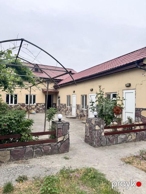 Satılır obyekt 100 m² — Quba