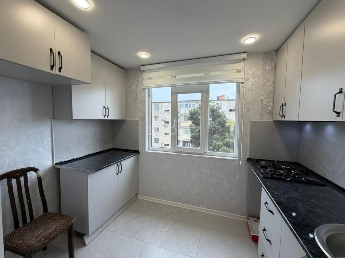 2 otaqlı tam təmirli mənzil satılır 8-ci kilometr qəsəbəsində — Mənzil, Bakı (6)