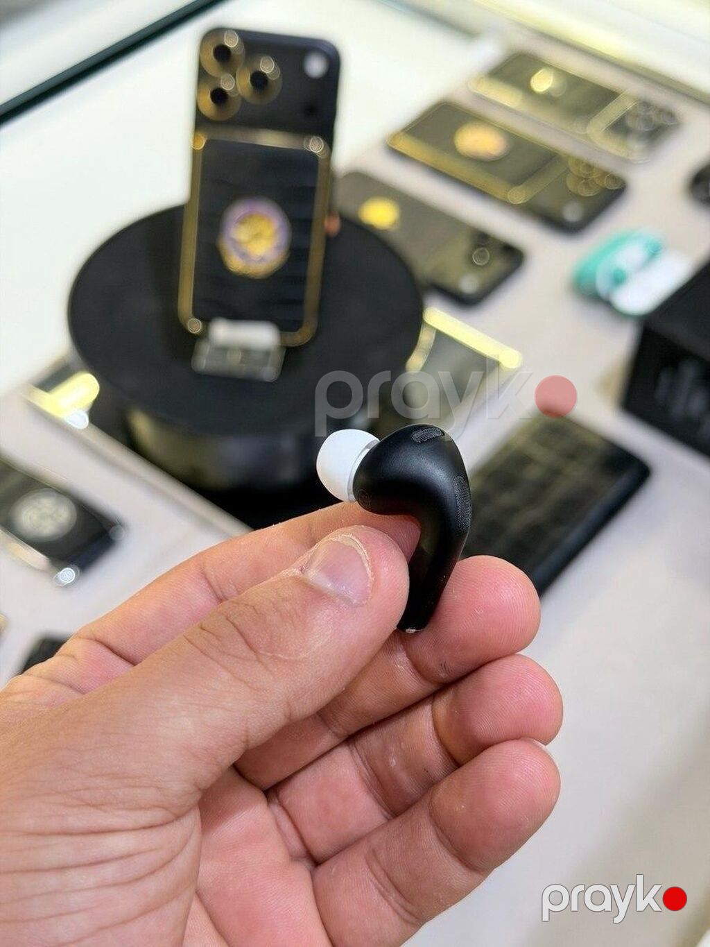 Exclusive Aipords Pro 3 Black Edition Exclusive Airpods Pro 3 Black — Qulaqcıqlar, Bakı (9)