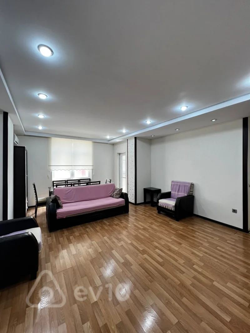 3 otaqlı mənzil, 118 m², Xudu Məmmədov küçəsi — Bakı