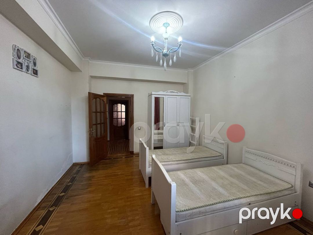 Satılır 4 otaqlı yeni tikili 160 m² — Mənzil, Bakı (7)