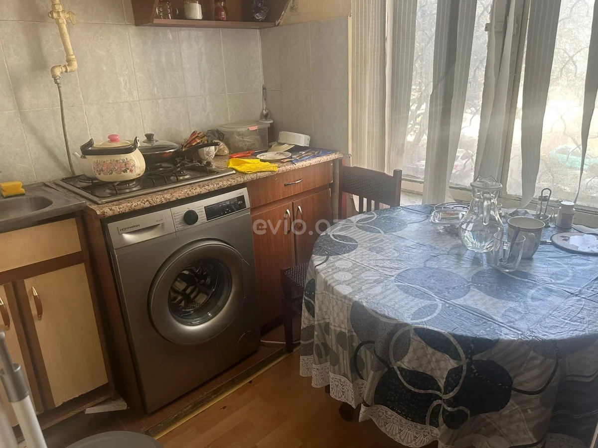 Kirayə 1 otaqlı mənzil İnşaatçılar metrosu yaxınlığında — Mənzil, Bakı (12)