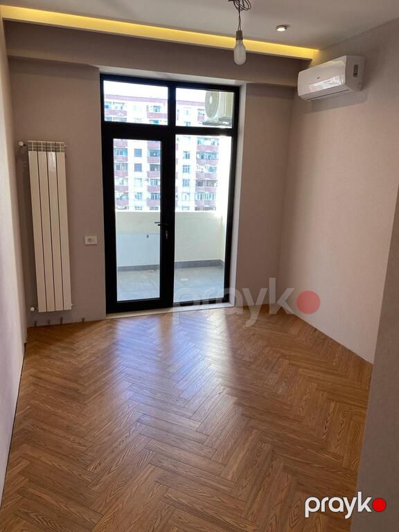 Satılır 5 otaqlı yeni tikili 217 m² — Mənzil, Bakı (12)