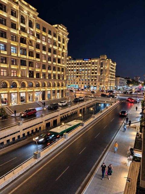 Satılır 2 otaqlı köhnə tikili 65 m² — Bakı
