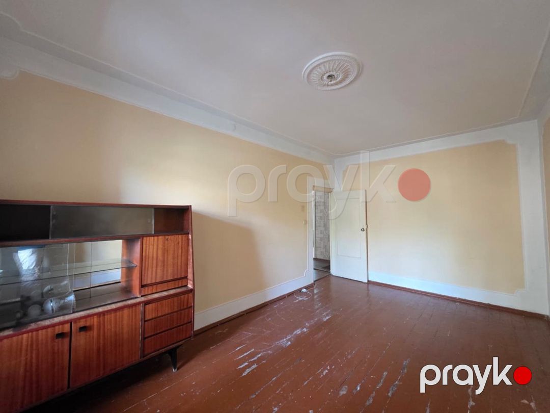Satılır 2 otaqlı köhnə tikili 75 m² — Mənzil, Bakı (3)
