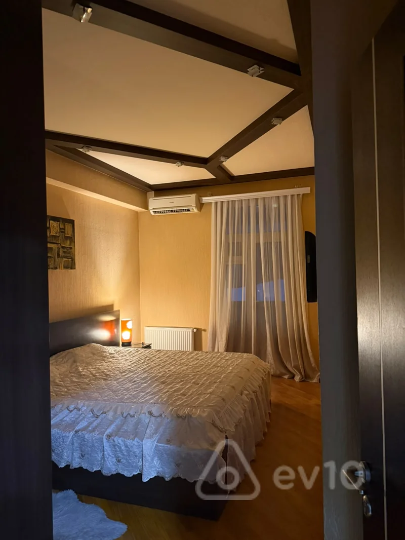 2 otaqlı mənzil, 70 m², Ayaz İsmayılov küçəsi 8 — kirayə — Mənzil, Bakı (3)