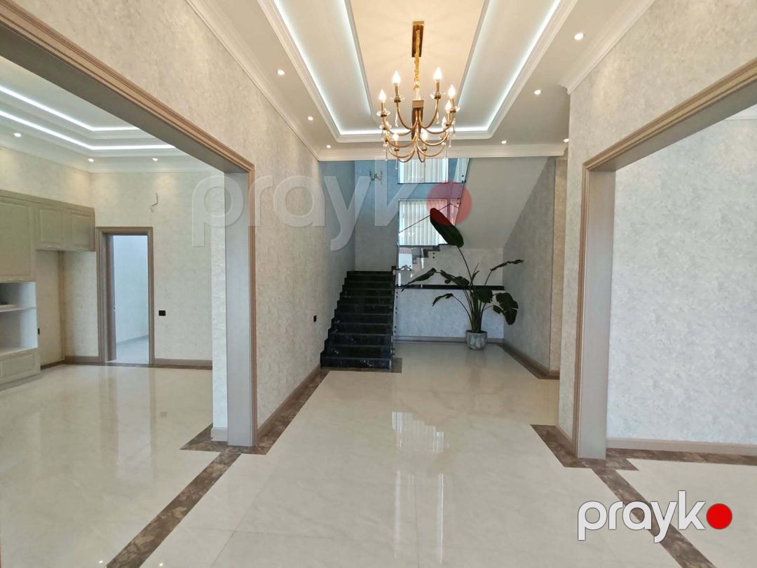Satılır 6 otaqlı həyət evi/bağ evi 500 m² — Ev, villa, Bakı (8)