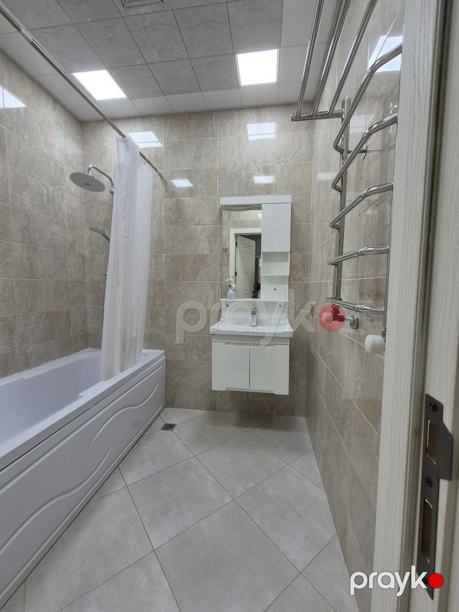 Satılır 2 otaqlı yeni tikili 114 m² — Mənzil, Bakı (5)
