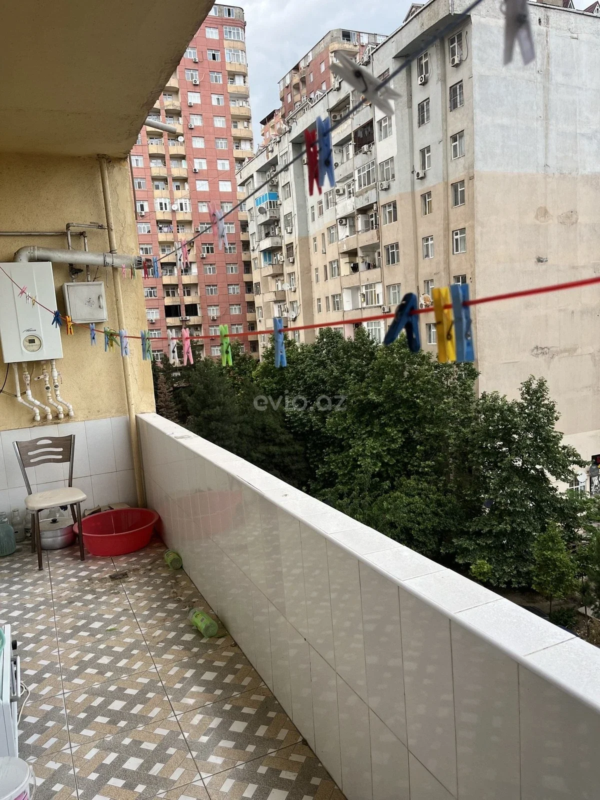 Kirayə 2 otaqlı mənzil İnşaatçılar metrosu yaxınlığında — Mənzil, Bakı (7)