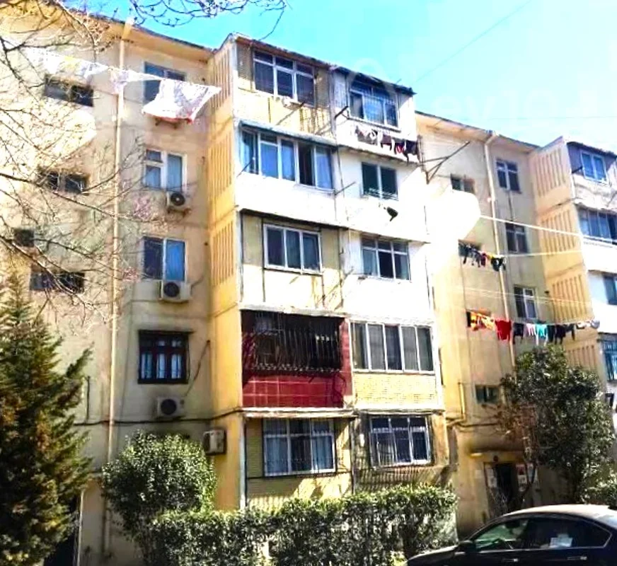 3 otaqlı mənzil, 70 m², X.Dostluğu m.B.Nuriyev küç — Bakı
