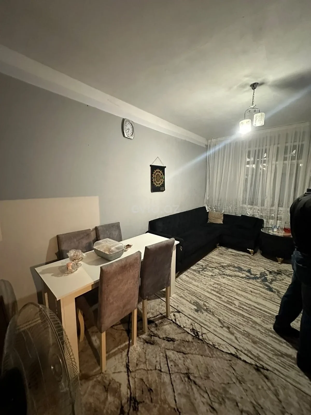2 otaqlı orta təmirli mənzil satılır 3-cü mikrorayonda — Mənzil, Bakı (2)