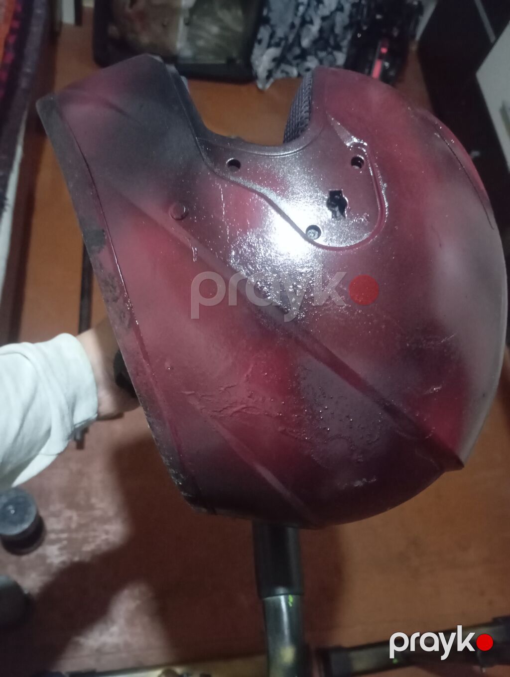 Tam üzlü motosiklet dəbilqəsi - Korpus: aerodinamik formaya malik — Motosiklet geyimi, Digah (3)
