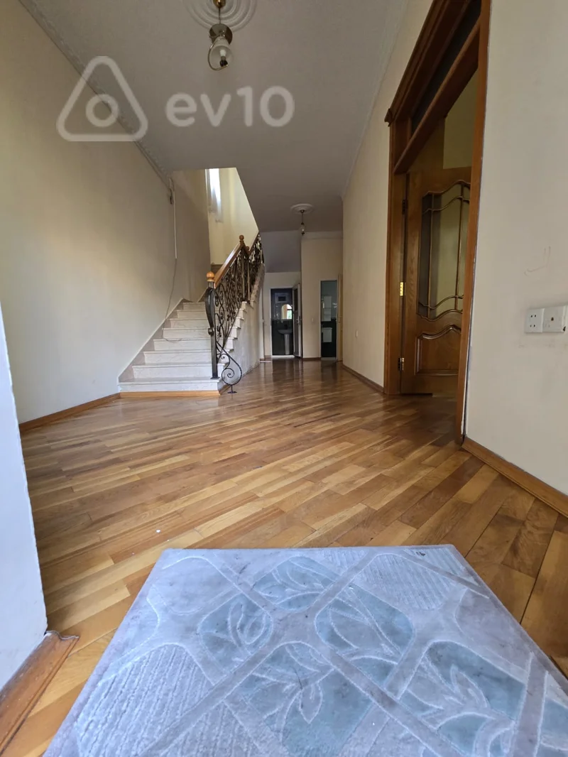 6 otaqlı həyət evi, 180 m², Varovski qəs — kirayə — Ev, villa, Bakı (4)