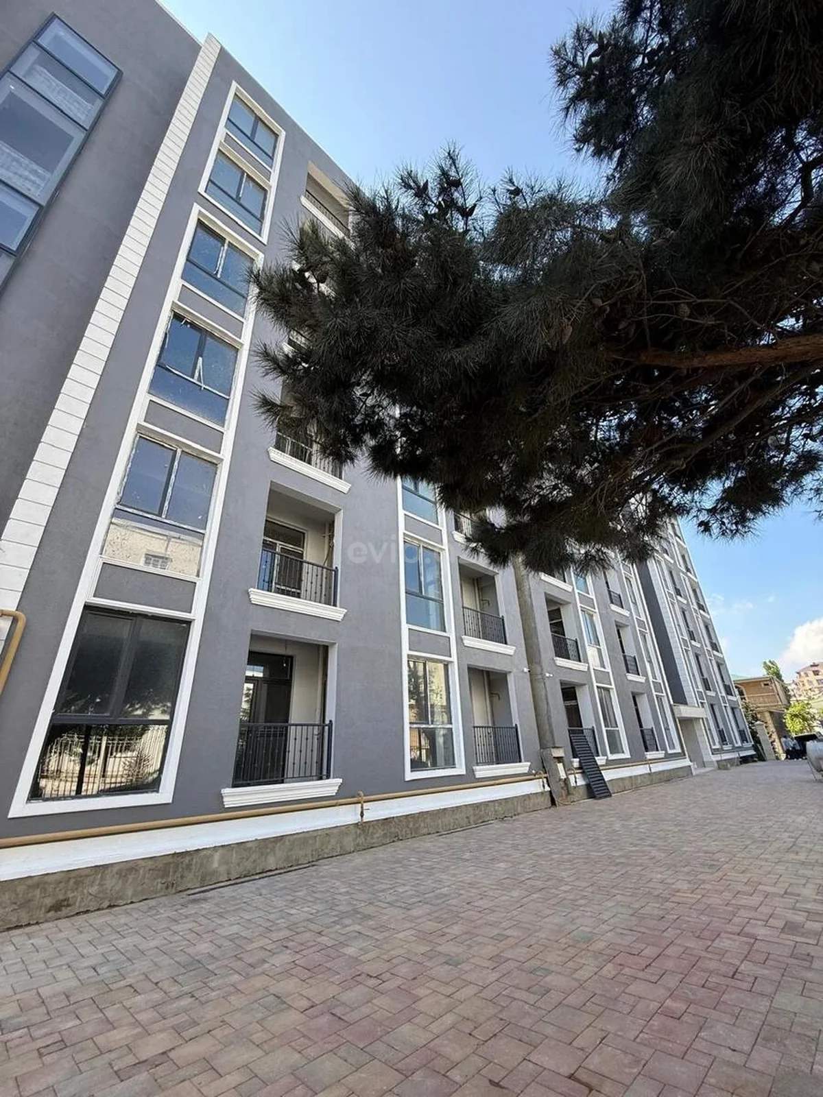 3 otaqlı tam təmirli mənzil satılır Həzi Aslanov qəsəbəsində — Mənzil, Bakı (11)