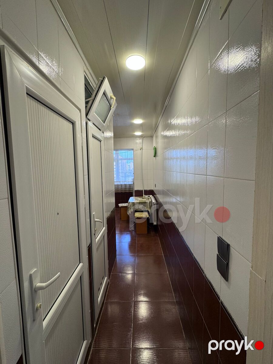 Satılır 2 otaqlı köhnə tikili 65 m² — Mənzil, Bakı (8)