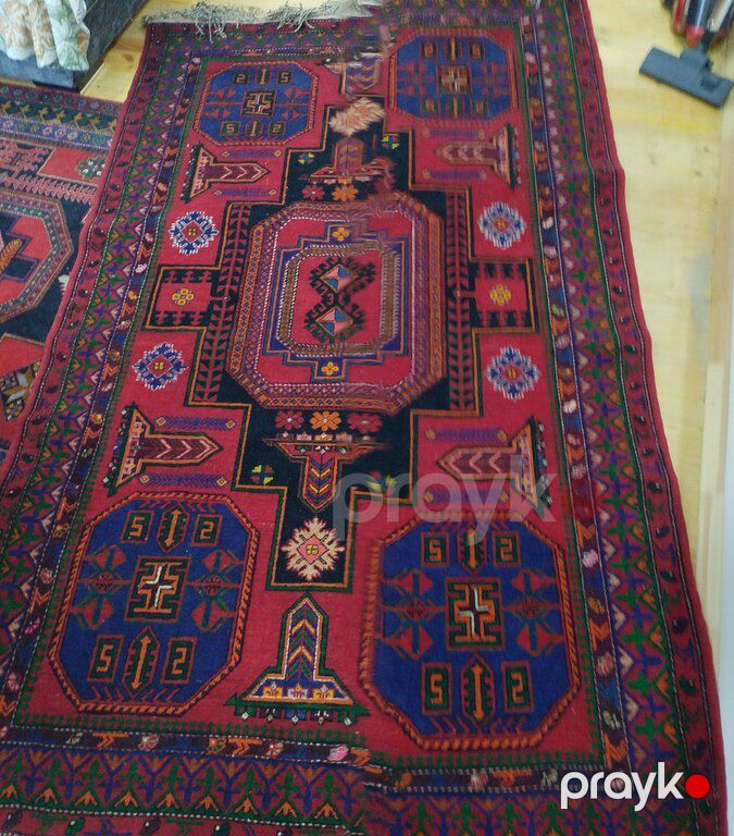"Göyərçin Şilyanı" xalcası — Xalılar və xalı yolları, Bakı (2)