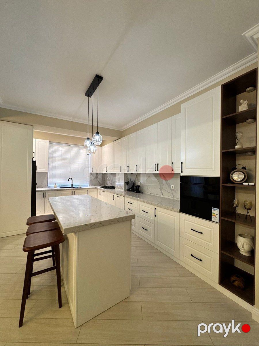 4-otaqlı yeni tikili, Nəsibbəy Yusifbəyli küç., 172 m² — Mənzil, Bakı (5)