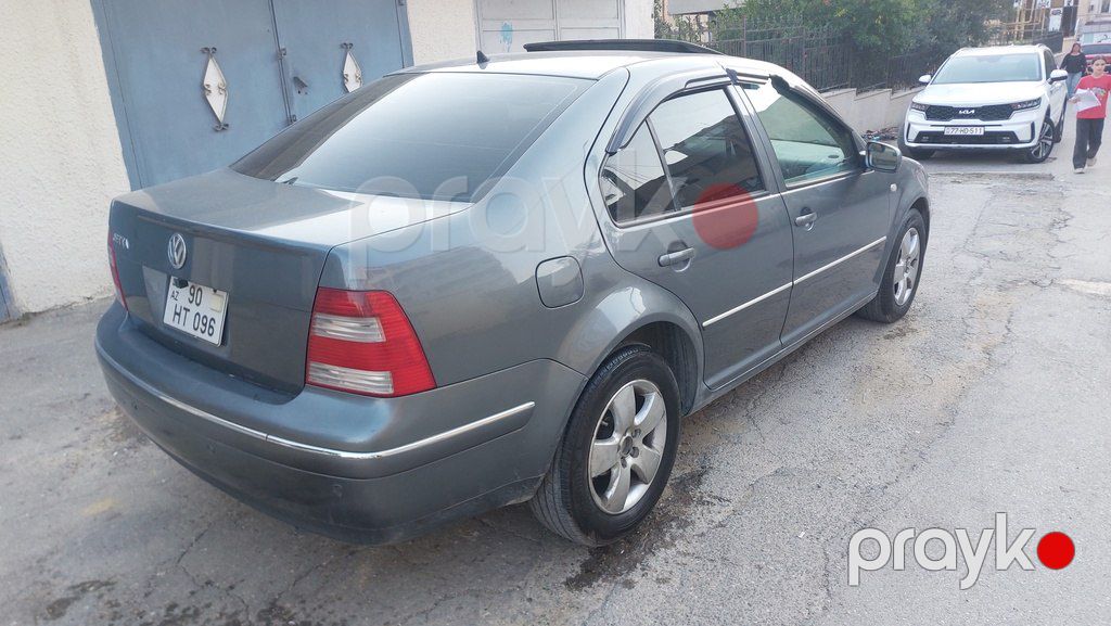 Volkswagen Jetta, 2.0 L, 2004 il, 236 210 km — Avtomobillər, Bakı (2)