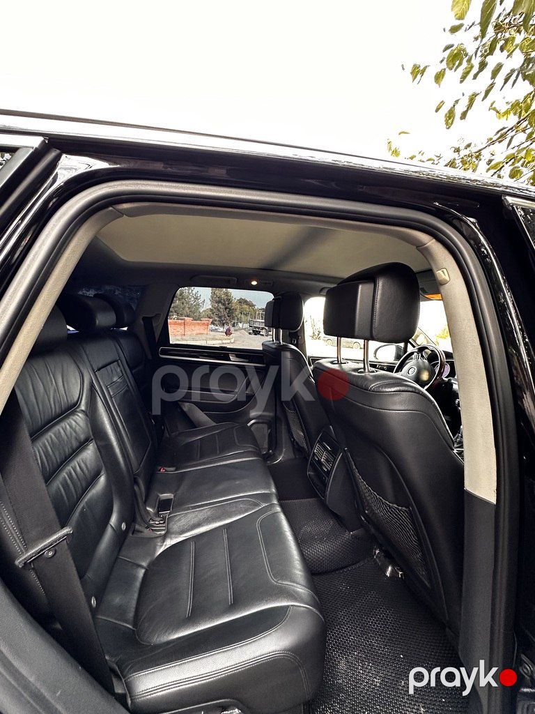 Volkswagen Touareg, 3.6 L, 2014 il, 216 000 km — Avtomobillər, Gəncə (9)