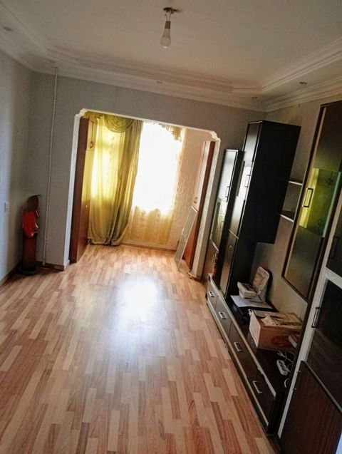 Satılır 2 otaqlı köhnə tikili 55 m² — Bakı