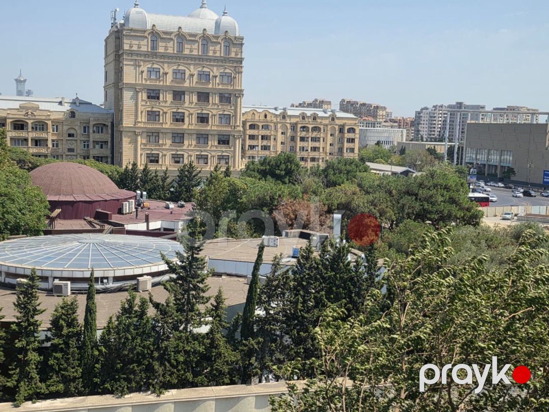 Satılır 2 otaqlı köhnə tikili 60 m² — Mənzil, Bakı (12)