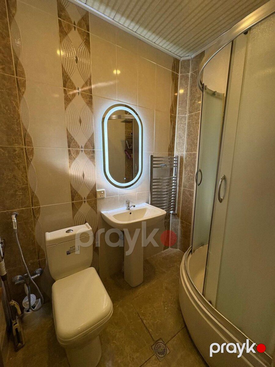 2-otaqlı mənzil, 28 May m., 70 m² — Mənzil, Bakı (4)