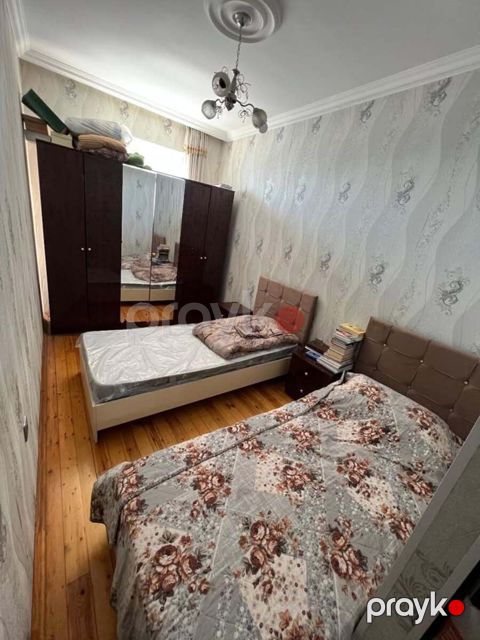 İcarəyə verilir 3 otaqlı köhnə tikili 42 m² — Bakı