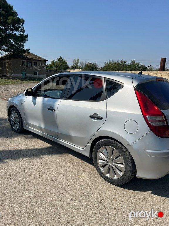 Hyundai i30, 1.6 L, 2010 il, 450 000 km — Avtomobillər, Ağcabədi (3)