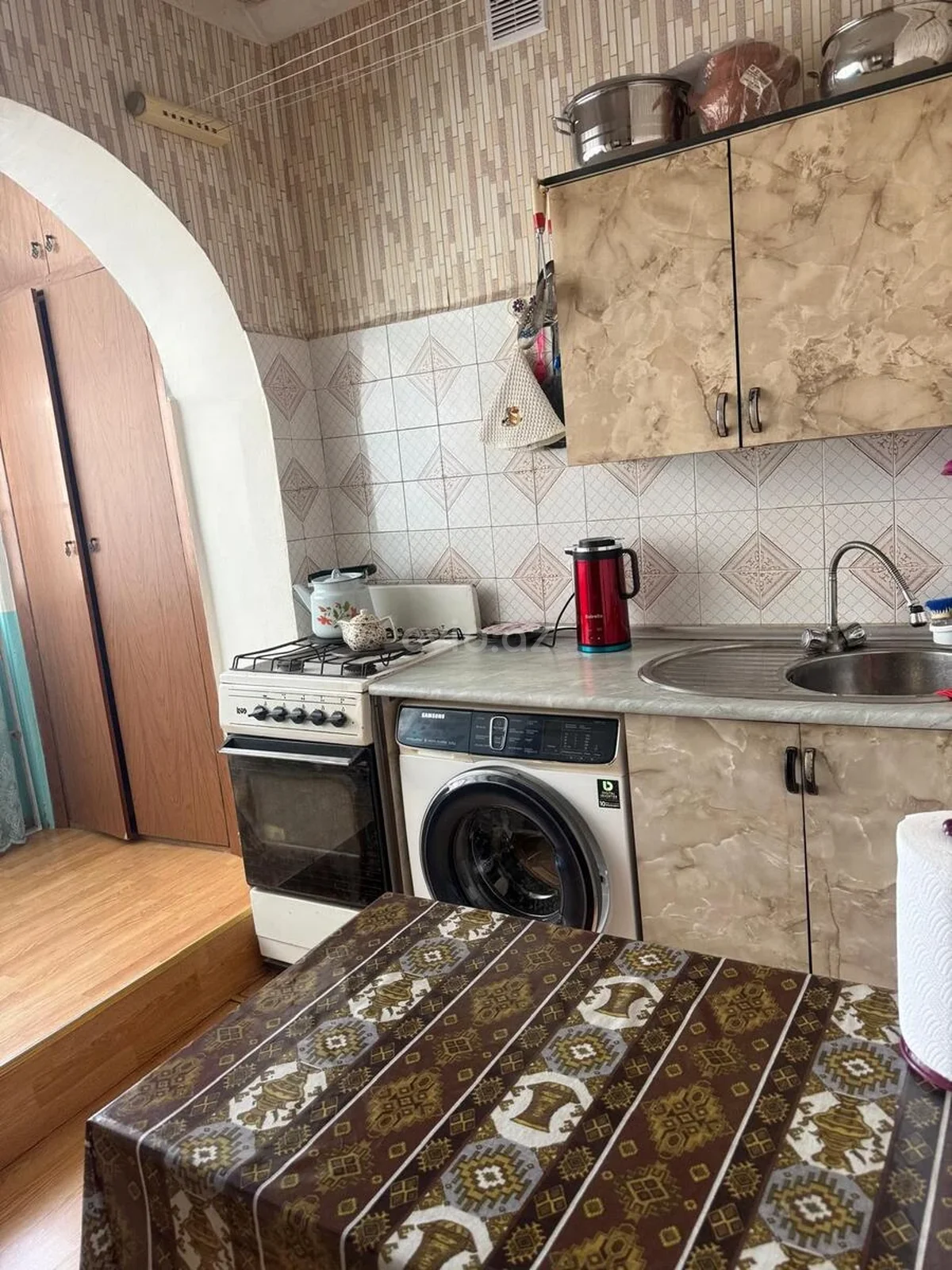 1 otaqlı orta təmirli mənzil satılır Köhnə Günəşli qəsəbəsində — Mənzil, Bakı (6)